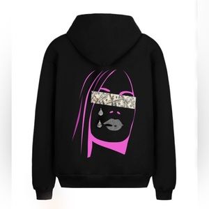Women’s pullover hoodie
